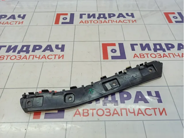 Кронштейн заднего бампера левый Ford Kuga (CBS) CV4417E851AD