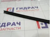 Уплотнитель стекла переднего левого Ford Kuga (CBS) 5276031