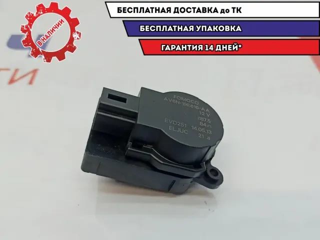 Моторчик заслонки отопителя Ford Kuga 2 1786200.