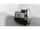 Кнопка центрального замка правая Ford Kuga 2 5132526.