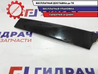 Накладка двери передней правой Ford Kuga 2 2000539. Вертикальная.