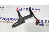 Накладка декоративная под рулевую колонку Ford Kuga 2 1785531. Дефект.