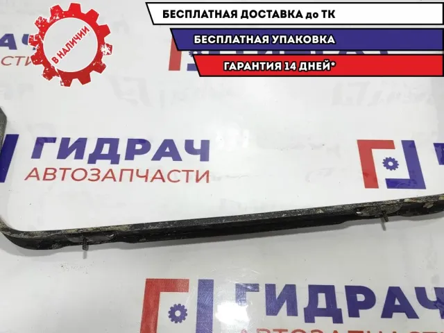 Лента крепления бензобака правая Ford Kuga 2 1810489.