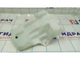 Бачок омывателя лобового стекла Ford Kuga 2 CV4417B613AD. Дефект.