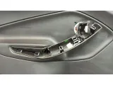 Обшивка двери задняя левая Ford Kuga 2 1946815. Дефект.