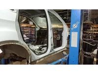 Порог с центральной стойкой правый Ford Kuga 2.