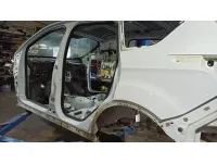 Порог с центральной стойкой левый Ford Kuga 2.