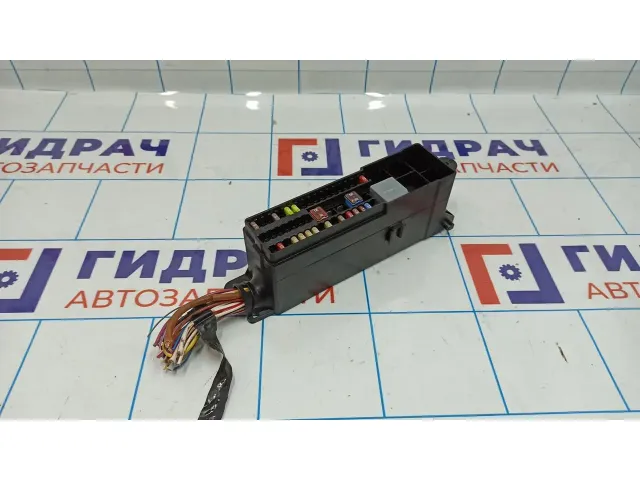 Блок предохранителей Ford Kuga 2.