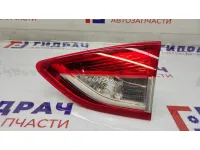 Фонарь задний внутренний правый Ford Kuga 2 2070888.