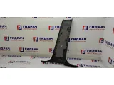 Обшивка стойки средней нижняя левая Ford Kuga 2 1947810. Царапины.