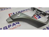 Накладка декоративная на торпедо центральная Ford Kuga 2 1945655. Сломано крепление.