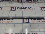 Накладка стекла переднего правого Ford Kuga 5251757