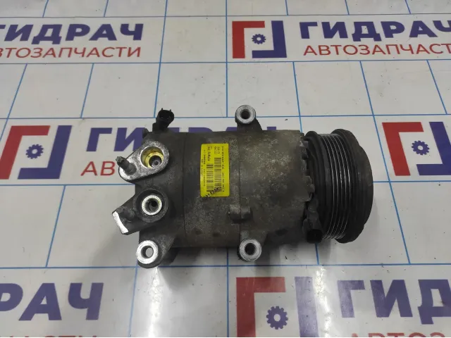 Компрессор кондиционера Ford Kuga 2030976