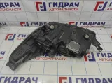 Фара правая Ford Kuga 1808348