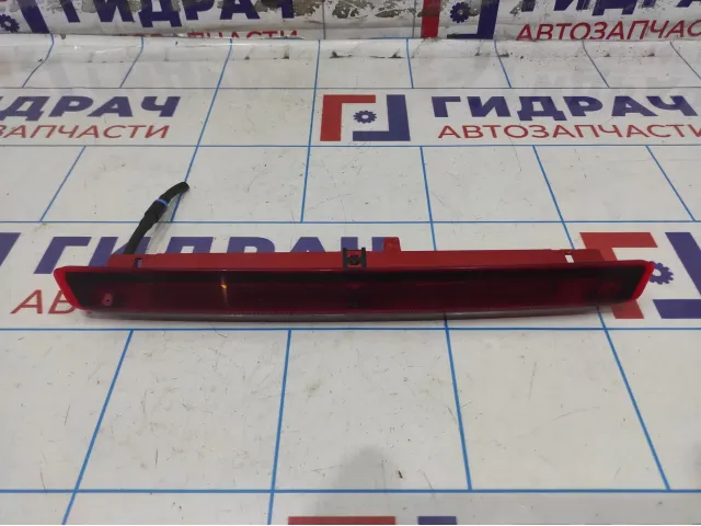 Фонарь задний (стоп сигнал) Ford Kuga 1870369