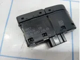 Кнопка открывания багажника Ford Kuga AM5T-14B436-GB