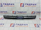 Решетка радиатора Ford Kuga CV44-8150-FDW