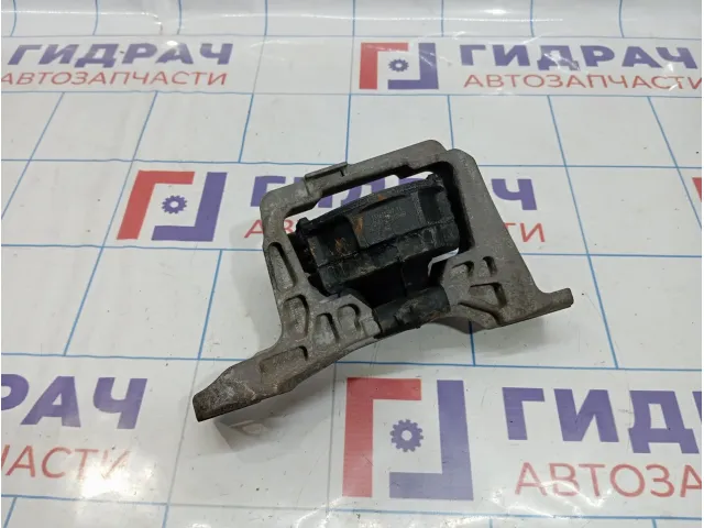 Опора двигателя правая Ford Kuga 1686911