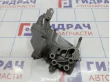 Кронштейн двигателя передний правый Ford Kuga BM5G-6F001-EC
