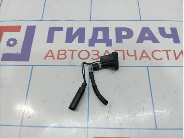 Форсунка омывателя лобового стекла Ford Kuga 1778621