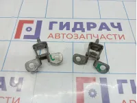 Петли двери багажника Ford Kuga 5212248