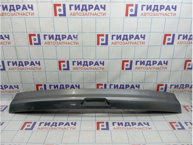 Накладка двери багажника нижняя Ford Kuga CJ54-S423A40-AEW