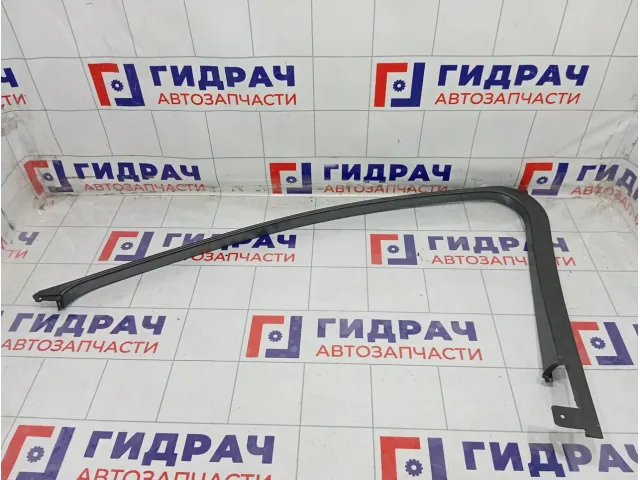 Накладка двери внутренняя передняя правая Ford Kuga 2201870