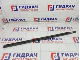 Накладка стекла переднего правого Ford Kuga 2039676