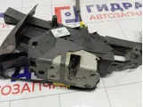 Замок двери задней левой Ford Kuga 2107282