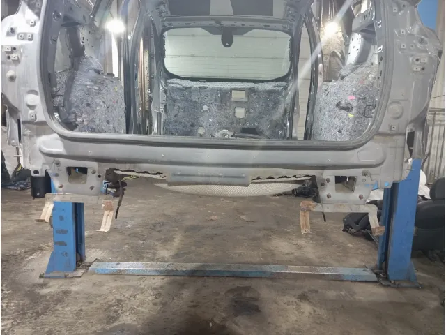 Панель задняя Ford Kuga