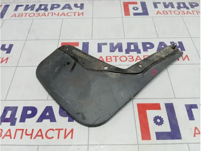 Брызговик задний правый Ford Kuga 1623000202