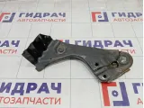 Кронштейн глушителя Ford Kuga 2213684