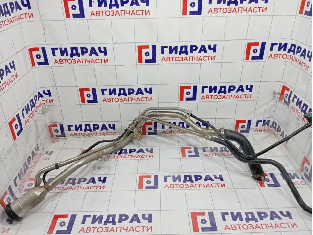 Горловина топливного бака Ford Kuga 2061636