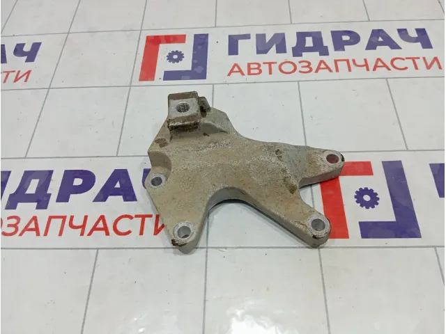 Кронштейн КПП (АКПП, МКПП) Ford Kuga 1742413