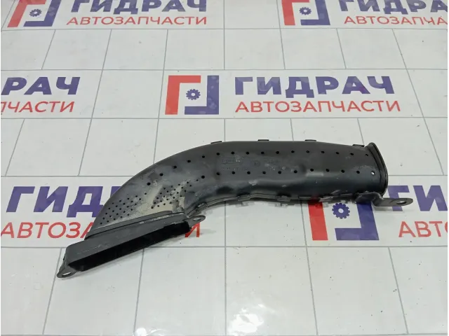 Воздухозаборник Ford Kuga 2029622
