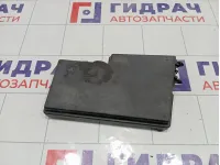 Крышка блока предохранителей Ford Kuga 1695809