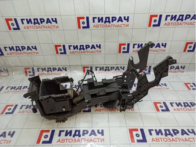 Кронштейн консоли Ford Kuga 2076766