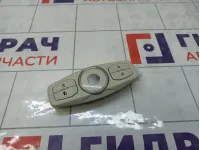 Плафон салонный Ford Kuga 2053618