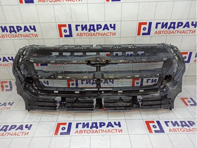 Кронштейн решетки радиатора Ford Kuga 2353535