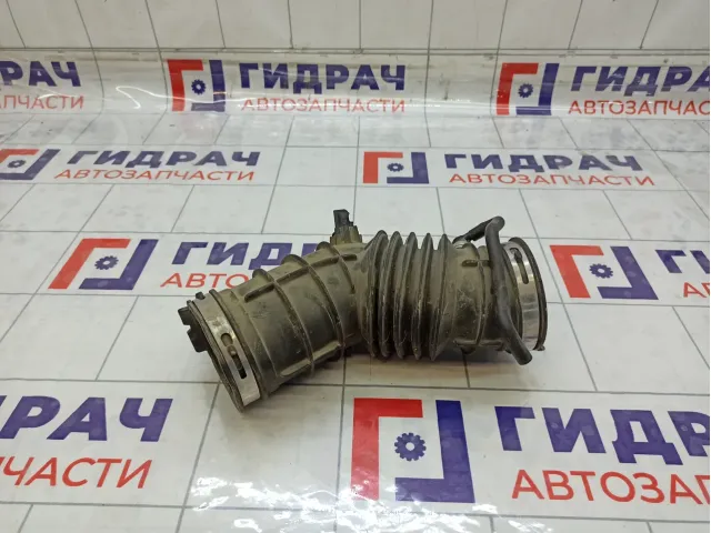 Патрубок воздушного фильтра Ford Kuga 2058293