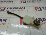 Бачок главного тормозного цилиндра Ford Kuga 1882511