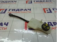 Бачок главного тормозного цилиндра Ford Kuga 1882511