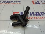 Фланец системы охлаждения Ford Kuga 2179140