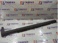 Накладка порога правая Ford Kuga 2010996