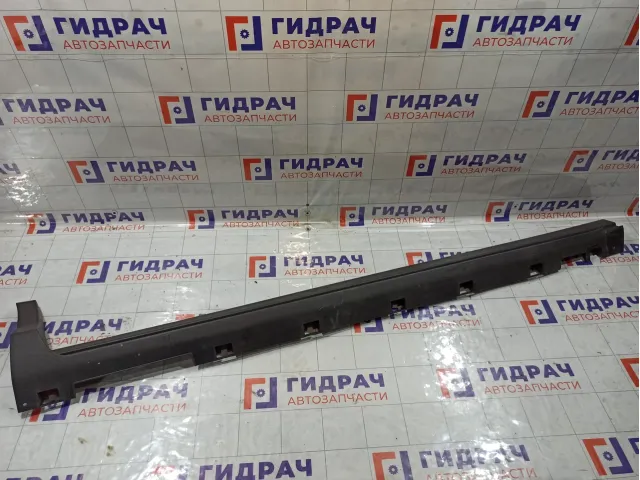 Накладка порога правая Ford Kuga 2010996