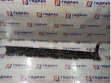 Накладка порога правая Ford Kuga 2010996