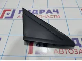 Накладка переднего крыла правого Ford Kuga 5177779