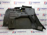 Обшивка багажника правая Ford Kuga 2139991