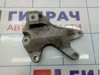 Кронштейн КПП левый Ford Kuga 1742413