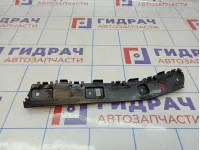 Кронштейн заднего бампера правый Ford Kuga 2271752